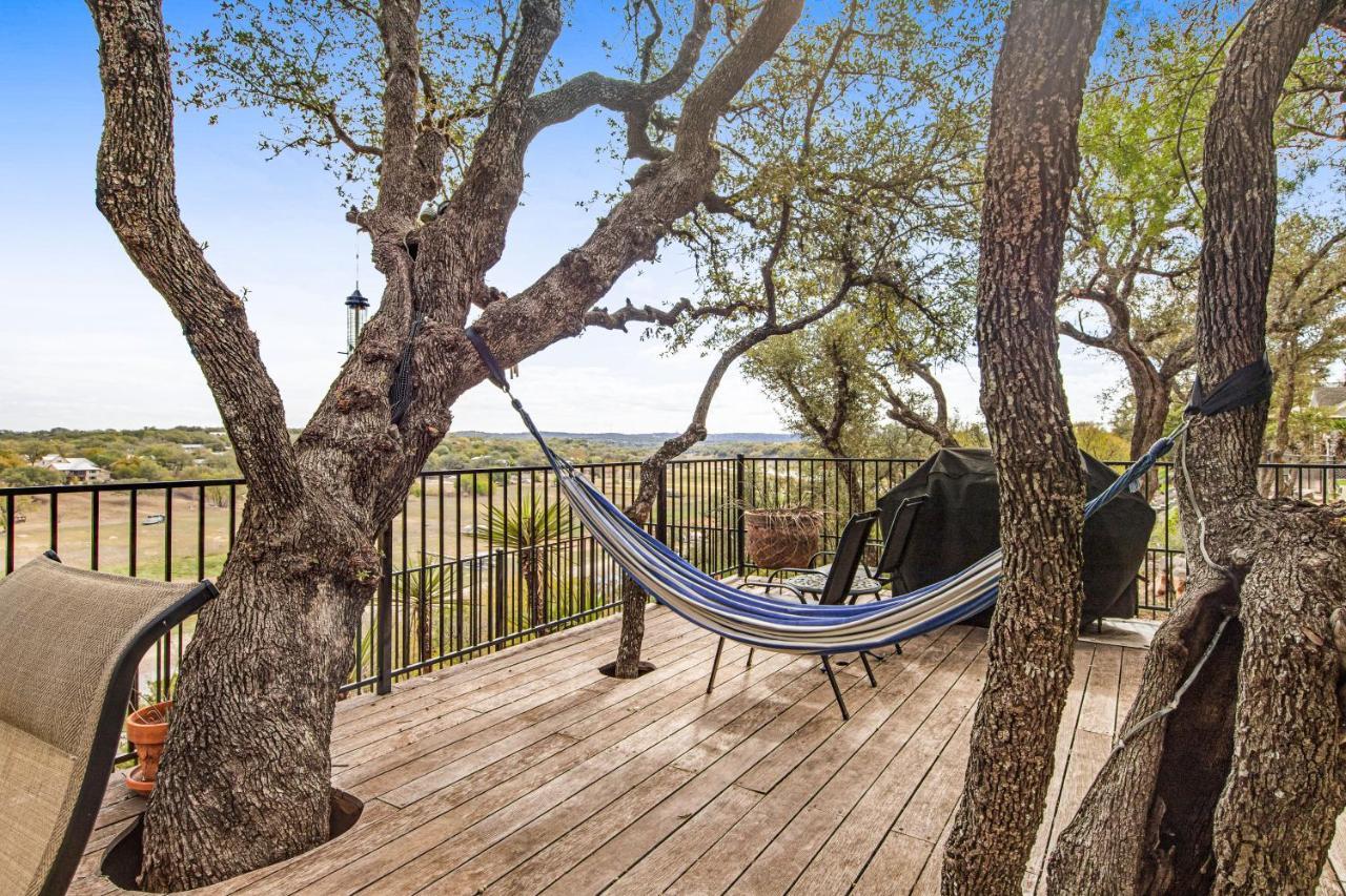 Cliff Side Oasis Villa Spicewood Екстериор снимка